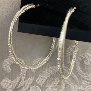 SILVER HOOP FASHION EARRINGS